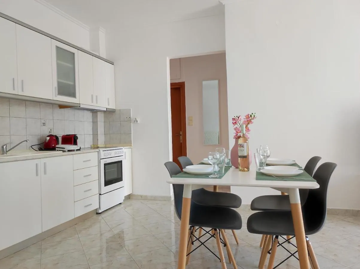 Sea Breeze II Apartment Peraía Grécia