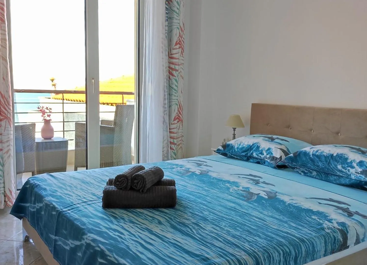 Sea Breeze II Apartment Peraía Grécia